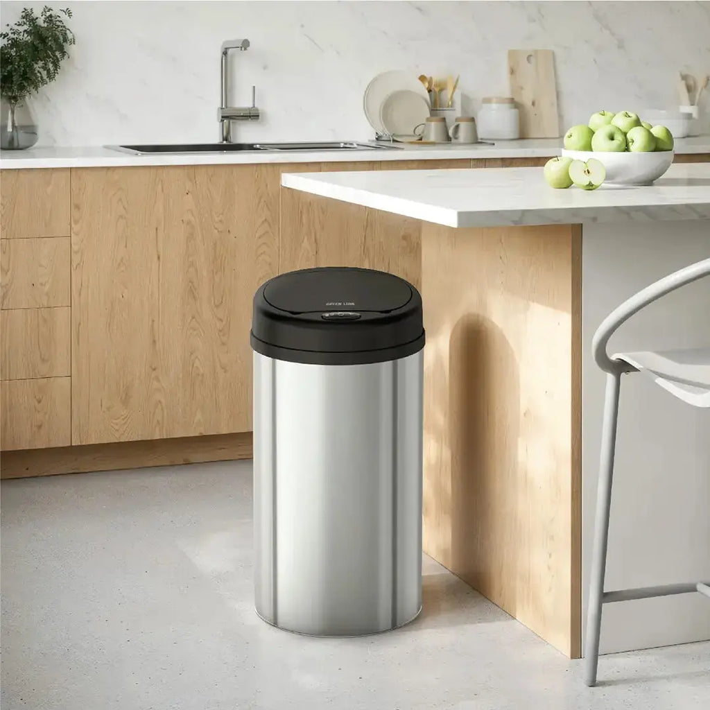 Green Lion Smart Trash Bin with 15L Capacity & Stainless Steel Material - Silver Green Lion Smart Trash Bin with 15L Capacity & Stainless Steel Material - Silver